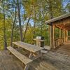Отель Historic Cabin w/ Stunning Kentucky Lake View, фото 3