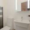 Отель 3 Bedroom House With Garden In Brondesbury, фото 15