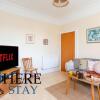 Отель Bright 2bed Apartment in Galashiels City Centre, фото 4