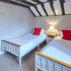 Отель Host Stay Larpool Mews Holiday Home, фото 2