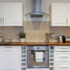 Отель Bright and Modern 2 Bedroom Apartment in Earl's Court, фото 11