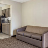 Отель Quality Inn & Suites Spring Lake - Fayetteville Near Fort Liberty, фото 3