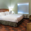 Отель Service Plus Inns and Suites Calgary, фото 3