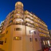 Отель Alexandra Hotel в Ст. Джулиане'С