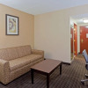 Отель Holiday Inn Express Suites Charleston, An Ihg Hotel, фото 3