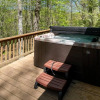 Отель Cozy ‘Grey Fox’ Cabin Between Boone & Blowing Rock, фото 12