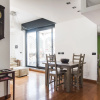Отель Bright Terrace Apartment in University District, фото 2
