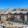 Отель Riverfront Lodge, фото 1