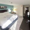 Отель Sleep Inn & Suites, фото 5