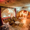 Отель Oread Cave Suites, фото 12