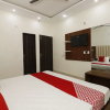 Отель OYO 44021 Hotel Aura, фото 1