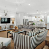 Отель Spacious Home: 5br/4.5ba, Sleeps 12, Beach Access, Cool Covered Back Porch!, фото 15