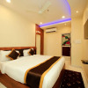 Отель Golden Palace by OYO Rooms, фото 12