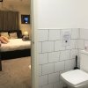 Отель Contemporary 1 bed Studio for Comfy Stay in Wigan, фото 5