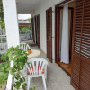 Отель Vale - 450m to the Beach - SA2, фото 11