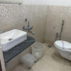 Отель JK Rooms 126 Parashar Legacy - Station, фото 33