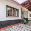 Отель 1 BR Cottage in Hubbathala, Ooty, by GuestHouser (A67C), фото 15