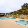 Отель Baymont Inn & Suites by Wyndham Glen Rose, фото 17