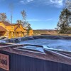 Отель Log-off Lodge by Escape to Blue Ridge, фото 8