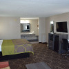 Отель Super 8 by Wyndham Huntersville/Charlotte Area, фото 4
