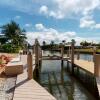 Отель Exquisite 2 Bed Waterfront House I Minutes Away From Popular Resident's Beach, фото 16