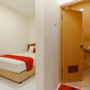 Отель RedDoorz Plus near Ciputra World Kuningan 2, фото 2