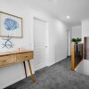 Отель AU.JOY 3 Bed Townhouse Burwood 1, фото 4