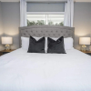 Отель Stunning 5 Bd W/ Pool @ Storey Lake Resort 2400, фото 2
