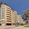 Отель Adina Serviced Apartments Canberra James Court, фото 1