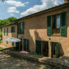Отель Holiday Home Near Sienna in the Hills, Swimming Pool and Garden, фото 1
