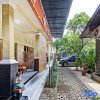 Отель SUPER OYO 90672 Adhya Guest House Lombok, фото 15