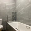 Отель Three Bed Two Bath Apartment in London, фото 9