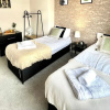 Отель Remarkable 2-bed House in Coventry, фото 2
