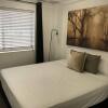Отель Jack & Newell Cairns Luxury Apartments, фото 15