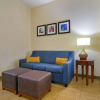 Отель Comfort Suites, фото 5