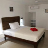 Отель Heartland Hotel Serviced Rooms & Apartments, фото 2
