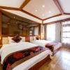 Отель Lijiang Scenic Vacation Hotel, фото 2
