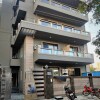 Отель Bluo Classic - 2 Bhk Dlf Golf Course - Balcony, Lift, фото 1