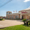 Отель Red Roof Inn Gulfport - Biloxi Airport, фото 1