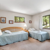 Отель The Big Easy - Lakefront Only 1 mile to Popular Marina Beach! by Yosemite Region Resorts, фото 2