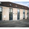 Отель Modern, Brand New Townhouse in Bath, фото 1