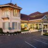 Отель The Phoenix Hotel Yogyakarta - MGallery Collection, фото 1