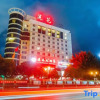 Отель Lianhua Huating Business Hotel, фото 1