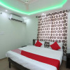 Отель Baswari By OYO Rooms, фото 10