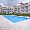 Отель Beautiful Apartment With a Bedroom in Meia Praia and a Communal Swimming Pool, фото 13