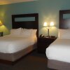 Отель Holiday Inn Express Kansas City-Bonner Springs, an IHG Hotel, фото 48