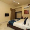 Отель OYO 9366 Hotel Shambhu Villas, фото 14