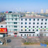 Отель Donggang Business Conference Hotel (Jilin University of Chemical Technology), фото 1