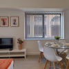 Отель Stunning 1-bed Apartment in the Heart of Slough, фото 9