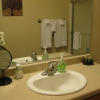 Отель Steve Kidd 2 Bedroom Home, фото 9